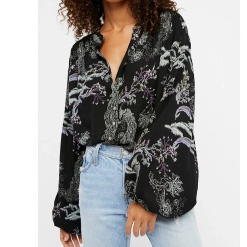 Price is firm FREE PEOPLE Metallic Bloom Button Down Top Size XS